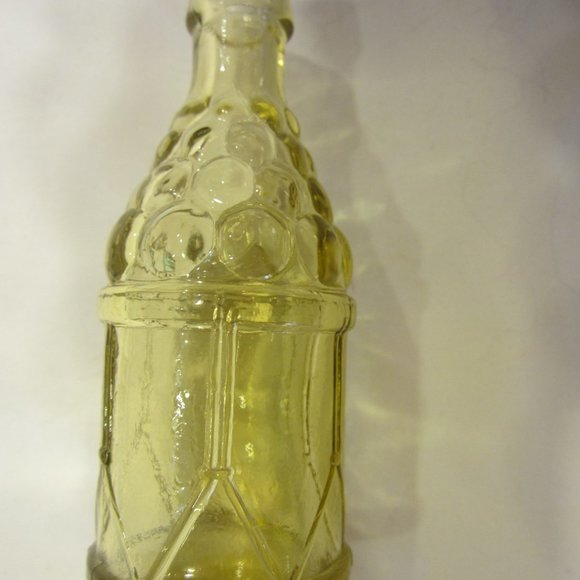 VTG 80'S MINI BOTTLES EMBOSSED COLLECTIBLES WHEATON $10EA 3LEFT - Picture 4 of 6